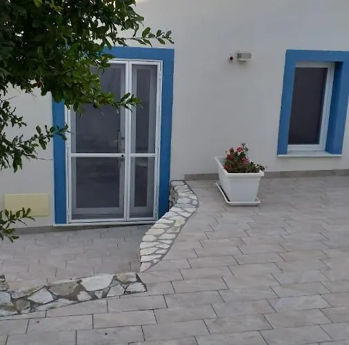 Edysio Mare كوستوناتشي